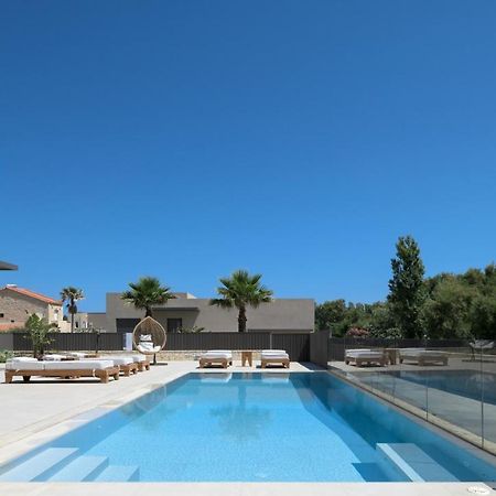 Athina Luxury Villa, With Pool & Walk To The Beach, By Thinkvilla Chania  Zewnętrze zdjęcie