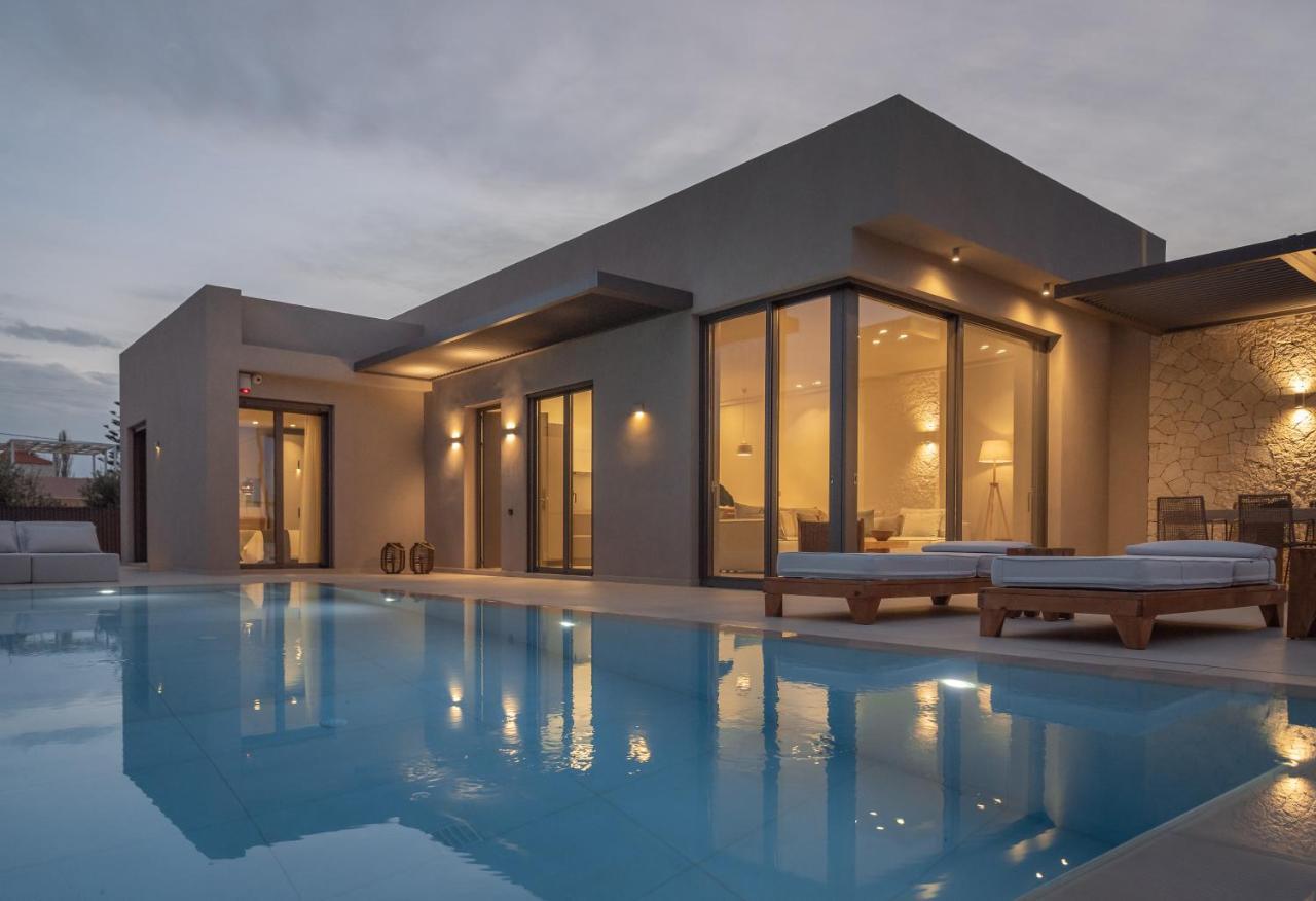 Athina Luxury Villa, With Pool & Walk To The Beach, By Thinkvilla Chania  Zewnętrze zdjęcie