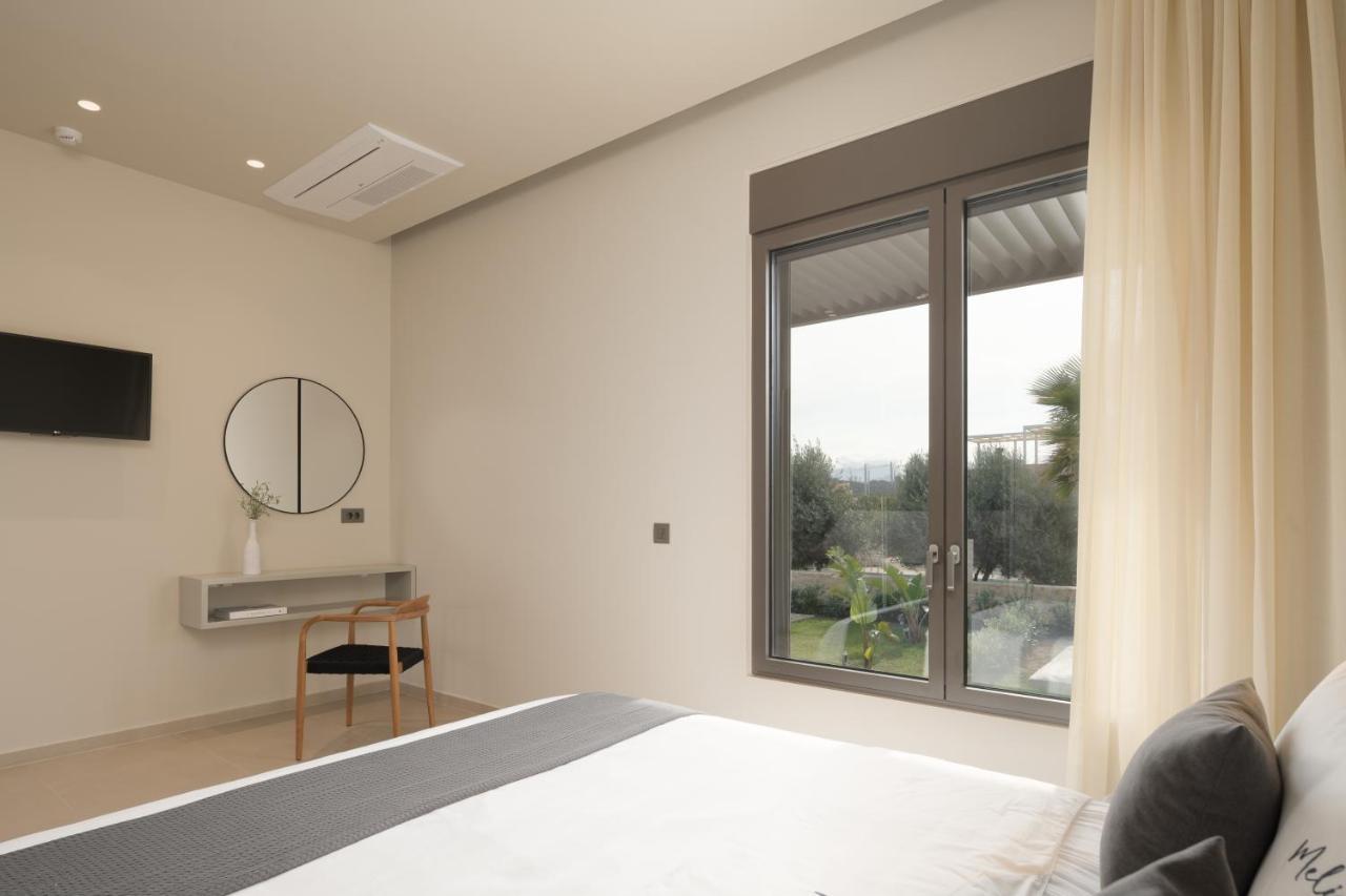 Athina Luxury Villa, With Pool & Walk To The Beach, By Thinkvilla Chania  Zewnętrze zdjęcie