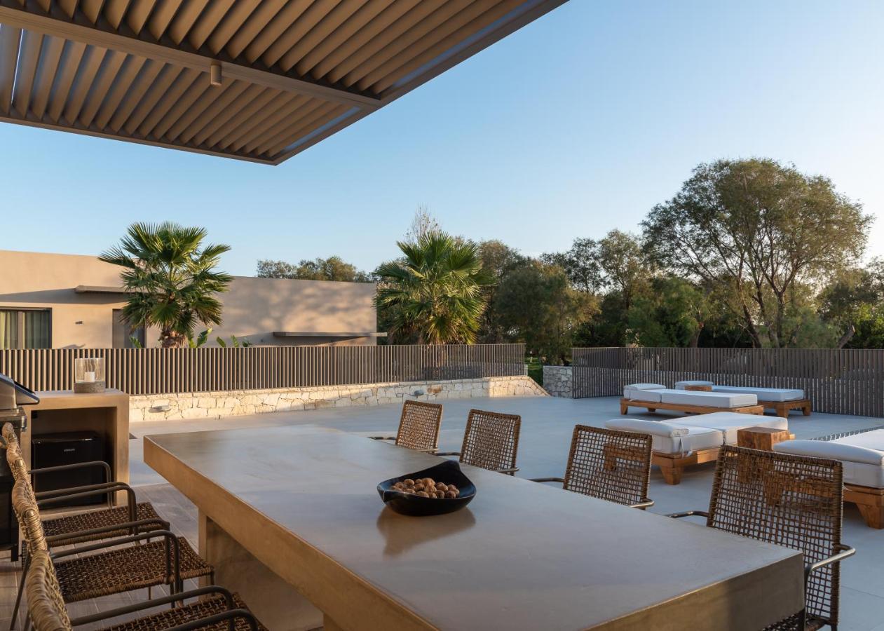 Athina Luxury Villa, With Pool & Walk To The Beach, By Thinkvilla Chania  Zewnętrze zdjęcie